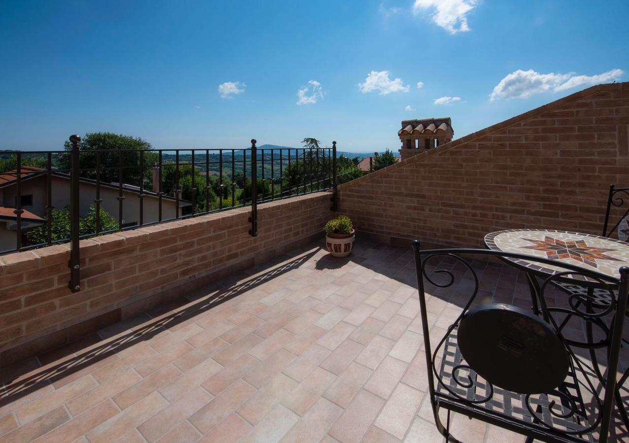 B&B Madonna Carradori Country Offagna Kültér fotó